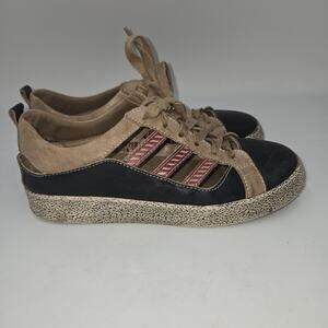 Spring Step L'Artiste Porscha Shoes Women's 39 EU 8.5 US Leather Sneaker Cut Out